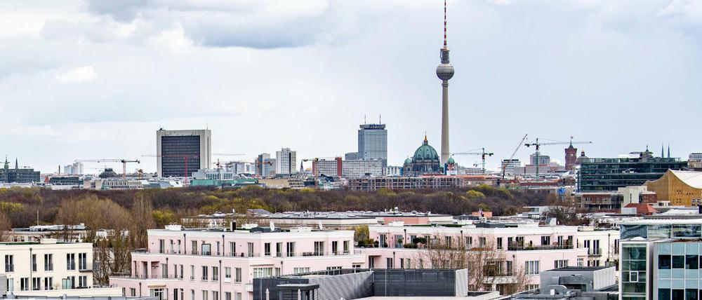 Das Bundesverfassungsgericht veröffentlicht am Donnerstagmorgen seine Entscheidung zum umstrittenen Berliner Mietendeckel.