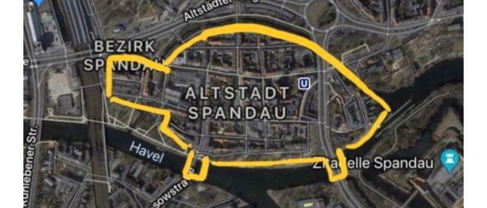 Kennt jeder: die Altstadt von Berlin-Spandau. Hat die Form einer Schildkröte, ist aber nicht der Mittelpunkt.