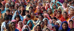 Frauen im indischen Uttar Pradesh.