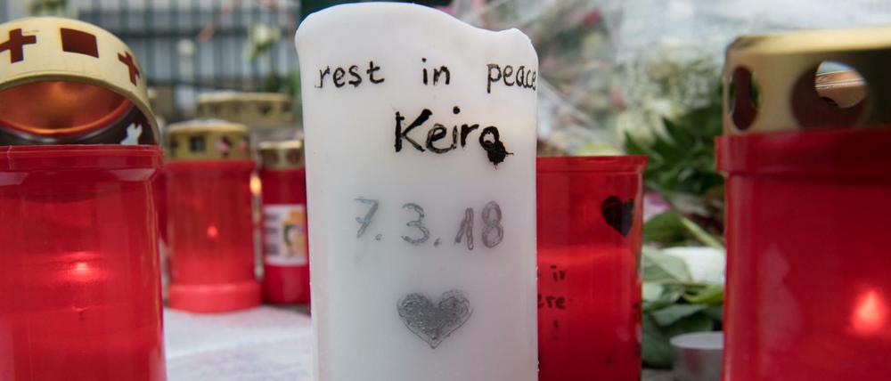 Die Staatsanwaltschaft wirft der inzwischen 17-jährigen damaligen Freundin von Keira Beihilfe zum Totschlag vor.