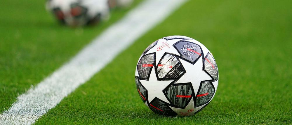 Die offiziellen Spielbälle der UEFA Champions League.