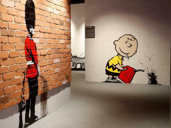 Banksy-Werke sind oft provokant und humorvoll zugleich - das gilt auch für Reproduktionen.