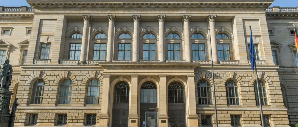 Bei der Aufstellung der Landesliste zur Berliner Abgeordnetenhaus habe es Manipulationsversuche gegeben, kritisieren die Mitglieder.
