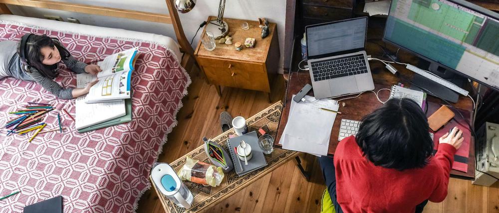 Homeoffice: Das Arbeiten von zu Hause aus hat Vor- aber auch Nachteile.