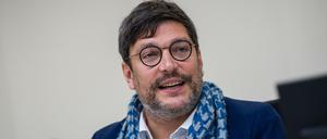 Justizsenator Dirk Behrendt (Bündnis 90/Die Grünen) wird von Richtern aufgefordert, für eine frühere Impfung des Justizpersonals zu sorgen.