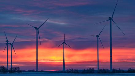 Eine Windkraftanlage in Brandenburg