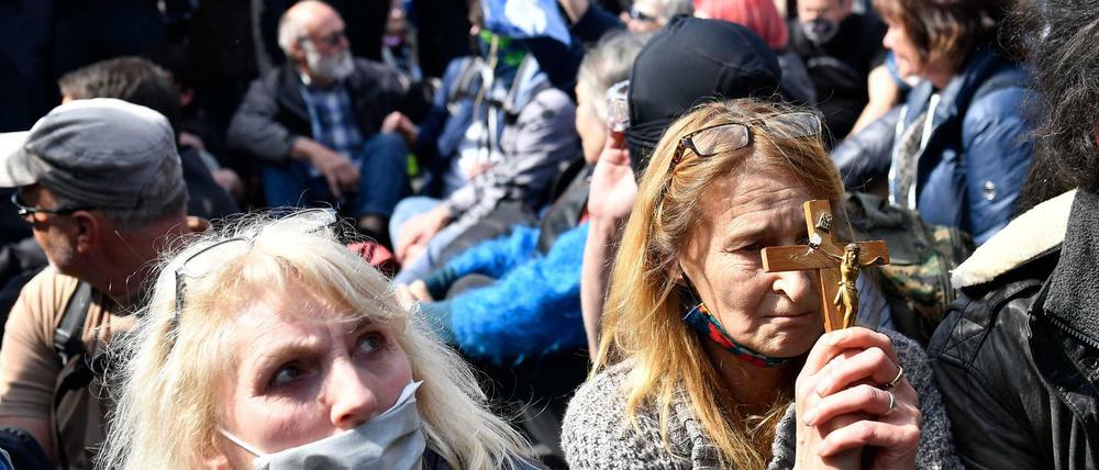 Demonstration in Berlin gegen die Anti-Corona-Maßnahmen der Bundesregierung. 
