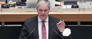 Griff Rot-Rot-Grün frontal an: CDU-Fraktionschef Burkard Dregger.