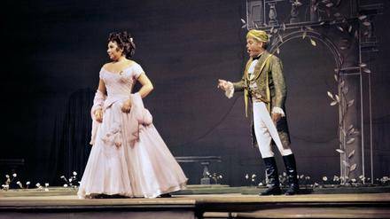 Christa Ludwig und Hermann Prey in Mozarts "Così fan tutte". 
