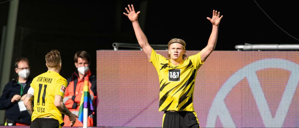 Der Triumphator. Erling Haaland erzielte beide Dortmunder Tore.