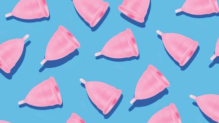 Menstruationstassen sind ökologischer als herkömmliche Periodenprodukte, weil sie keinen Plastikmüll verursachen. 