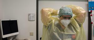 Ohne ihren Einsatz wären noch mehr Menschen am Coronavirus gestorben. 80.000 konnte auch intensivmedizinische Betreuung nicht retten.