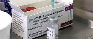 Impfwillige sollen die aufgelisteten Praxen am besten per Telefon oder E-Mail kontaktieren.