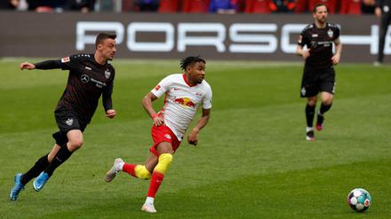 Christopher Nkunku siegte mit Leipzig 2:0 gegen Stuttgart.