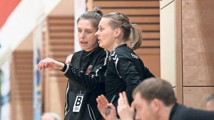 Perfekte Ergänzung. Susann (links) und Nina Müller haben schon vor ihrem Engagement bei den Spreefüxxen das gleiche Trikot getragen.