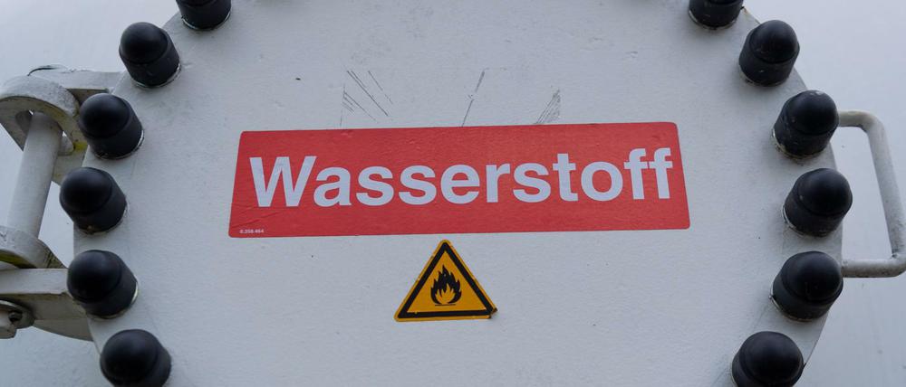 Wasserstoffspeicher auf dem Gelände eines Kraftwerks (Archivbild)