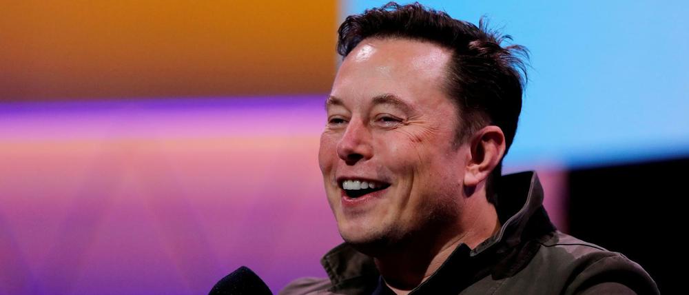 Hat mit Blick auf die Zahlen gut lachen: Elon Musk. 