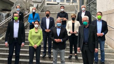 Einig über Grün-Schwarz: die Verhandlungsgruppen in Baden-Württemberg