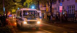 Polizei am Samstagabend in Neukölln.