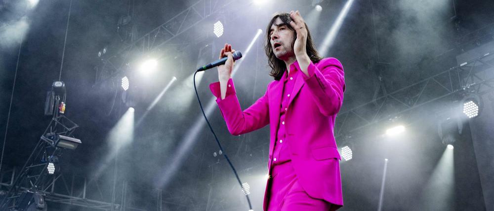 Bobby Gillespie von Primal Scream 2019 auf einem Konzert. 