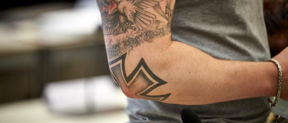 Rechter Hass. Die Bundesanwaltschaft ermittelt gegen eine weitere Terrorgruppe. Sie soll über Attentate auf Politiker gesprochen haben