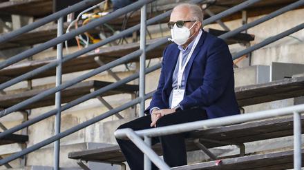DFB-Präsident Fritz Keller zu Gast im Möslestadion in seiner Heimat Freiburg.