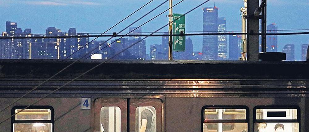 Die U-Bahn von Seoul ist ein Schauplatz des Romans.