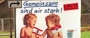 In Biesdorf warb dieses Plakat im Mai 1996 für die Länderehe Berlin-Brandenburg.