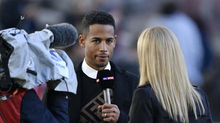 Dennis Aogo.