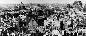 Das zerstörte Berlin bei Kriegsende 1945. 