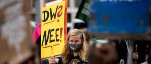 Eine Demonstration gegen steigende Mieten in Berlin im Sommer 2020.