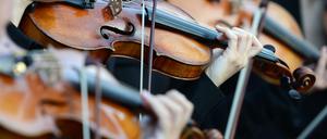 Die guten Saiten. Musik habe nicht nur einen geistigen und kulturellen Wert, sondern sei auch ein bedeutender Wirtschaftsfaktor für Berlin, meint unser Autor.