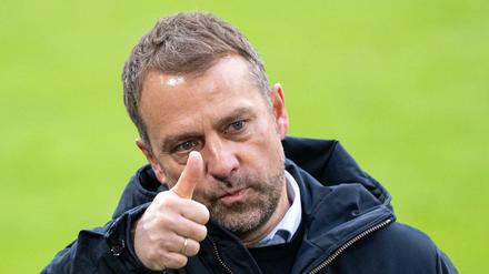 Hansi Flick bestätigt die ersten Gespräche mit dem DFB.