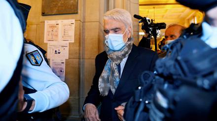 Tapie beim Prozessauftakt im Oktober vergangenen Jahres. 