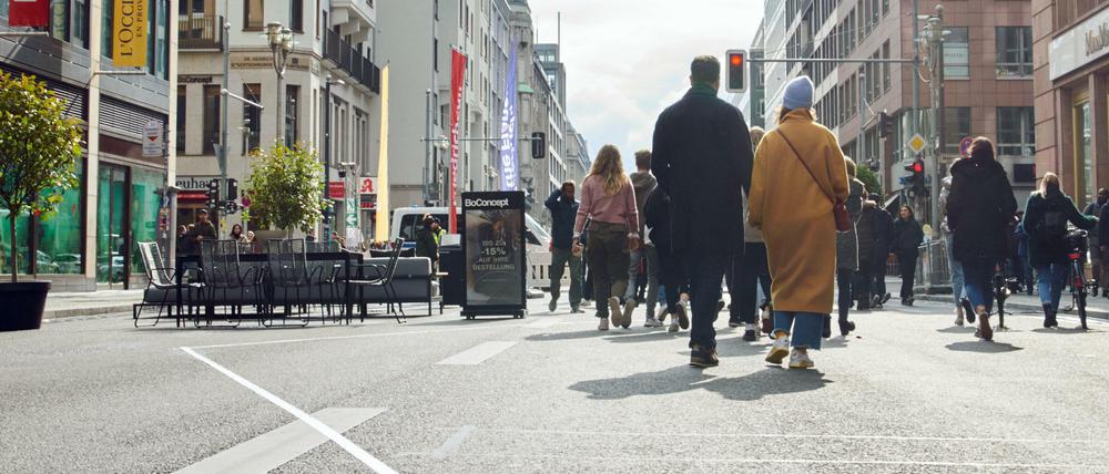 Damit ging es los: Die im Rahmen eines Tests autofreie Friedrichstraße im Herbst 2019.