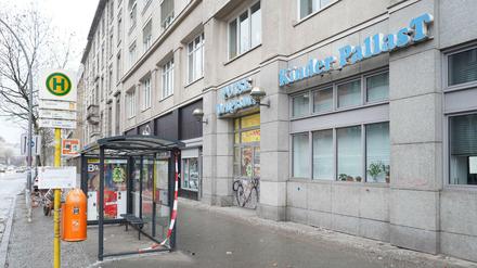 Von außen öde, von innen bunt: der Jugendclub "Potse". Am 19. Mai soll geräumt werden.