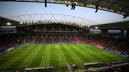 Wie schon im letzten Jahr findet das Champions League Finale in Portugal statt, dieses Mal aber in Porto.