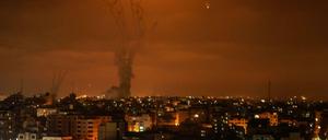 „Mit massiver iranischer Hilfe“: Terrorismus-Experte Steinberg erklärt die militärische Schlagkraft der Hamas.