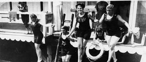 Schwimmen in Berlin-Mariendorf. Seit 1876 war das Seebad eine große Attraktion. 