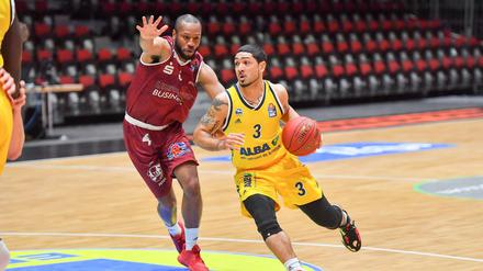 Nächster Versuch. Albas Spielmacher Peyton Siva (rechts, hier gegen den Chemnitzer Virgil Matthews) geht selbstbewusst in das Pokal-Wochenende in München.