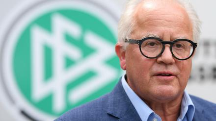 Keller war wegen seiner Nazi-Äußerung gegen Koch während einer Präsidiumssitzung Ende April massiv in die Kritik geraten.