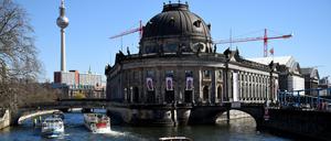 Touristen können ab Juni vielleicht schon wieder die Spree entlangschippern.
