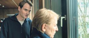Was weiß die Kommissarin über ihren Freund, den Lehrer? Felix Voss (Fabian Hinrichs) zweifelt an Paula Ringelhahn (Dagmar Manzel).