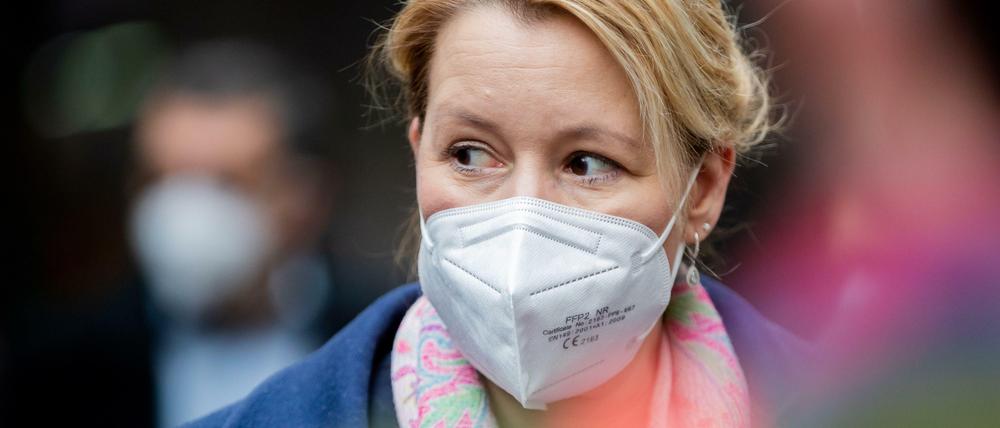 Franziska Giffey (SPD) will trotz ihres Rücktritts als Bundesfamilienministerin im Herbst Berlins Regierende Bürgermeisterin werden.