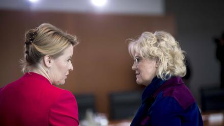 Das Amt von Franziska Giffey (links) übernimmt bis zur Bildung einer neuen Regierung Justizministerin Christine Lambrecht.