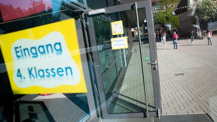 Schulen sind bislang im Wechselunterricht geöffnet.