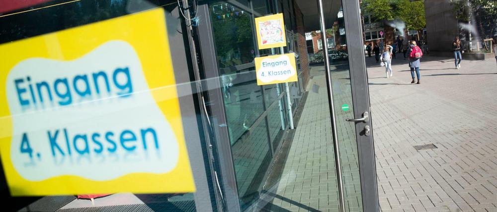 Schulen sind bislang im Wechselunterricht geöffnet.
