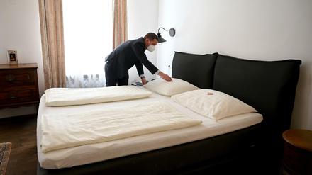 Ob die Hotels schon Anfang oder erst Mitte Juni wieder Gäste empfangen dürfen, ist noch nicht klar.