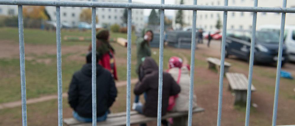 Weniger Angriffe. In den ersten drei Monaten 2021 ist die Zahl der rechten Attacken auf Geflüchtete deutlich gesunken. Im Bild eine Unterkunft in Thüringen