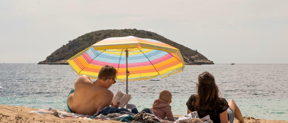 Die Deutschen haben wieder Lust zu reisen: Reiseportale verzeichnen einen deutliche Anstieg der Urlaubsbuchungen.